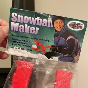 Snowball Maker